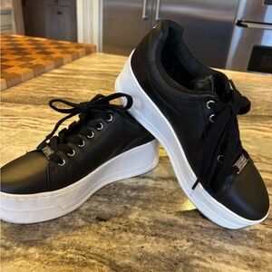 Guess Black and White Women's Sneakers